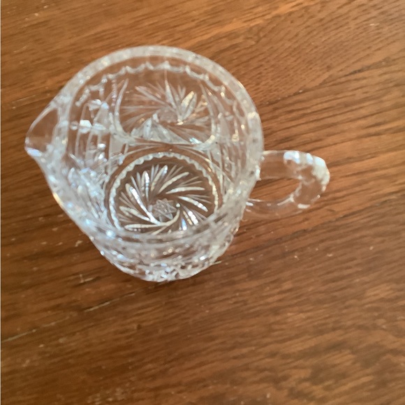 🍉Vintage heavy crystal cream mini pitcher, pinwheel - Picture 2 of 3